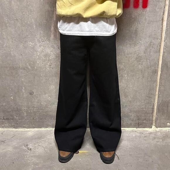 SOLID BLACK WIDE LEG BAGGY WAIST 30 MODELED